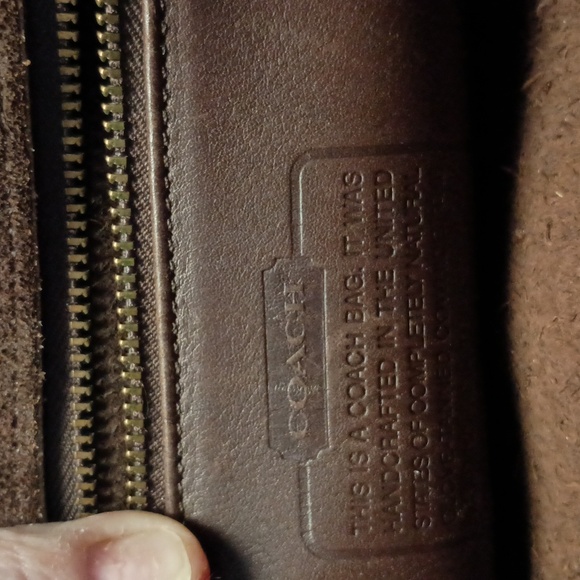 Vintage COACH Genuine Brown Soft Leather  Messenger Bag W/ Gold Hardware - Picture 12 of 13
